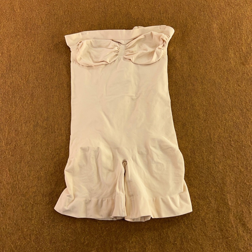 SKIMS Womens XL Sand Seamless Sculpt Strapless Shortie Bodysuit NWT